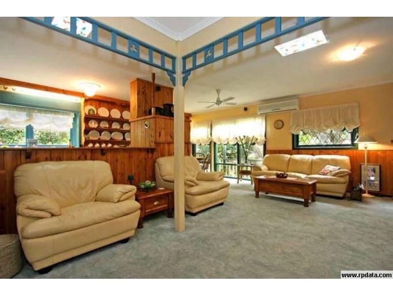 18 Lyon Street, Rosebud VIC 3939