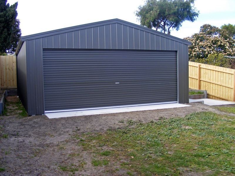 183  EIGHTH AVENUE, Rosebud VIC 3939