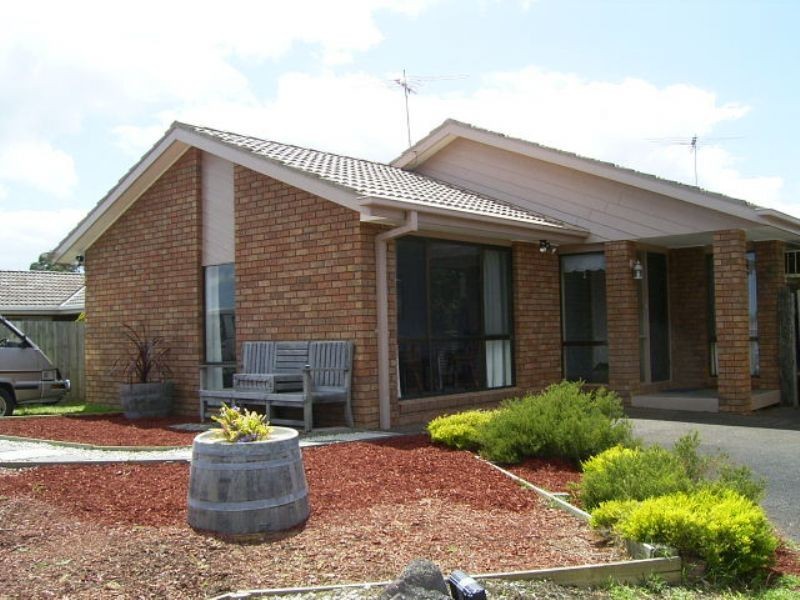 22 Currawong Court, Rosebud West VIC 3940