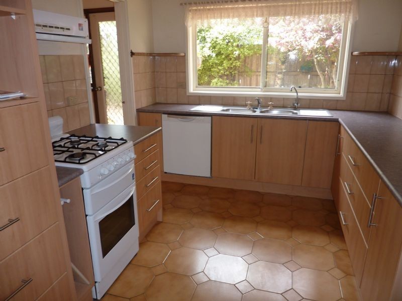 6/13 Parkmore Road, Rosebud VIC 3939