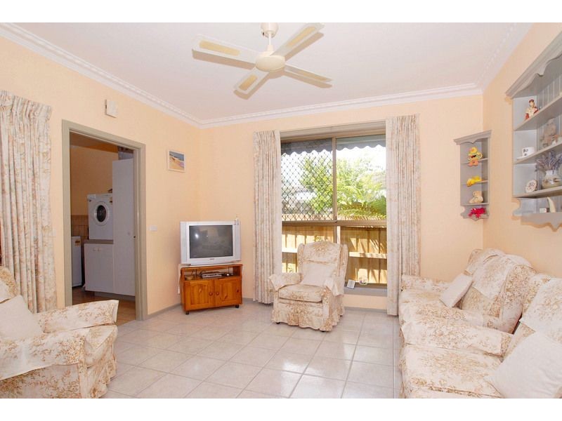 30 Walpole Avenue, Rosebud VIC 3939