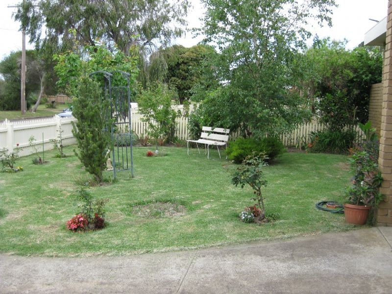 16 Balaka Street, Rosebud West VIC 3940