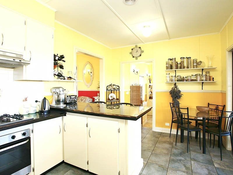 2 Sandpiper Court, Rosebud West VIC 3940