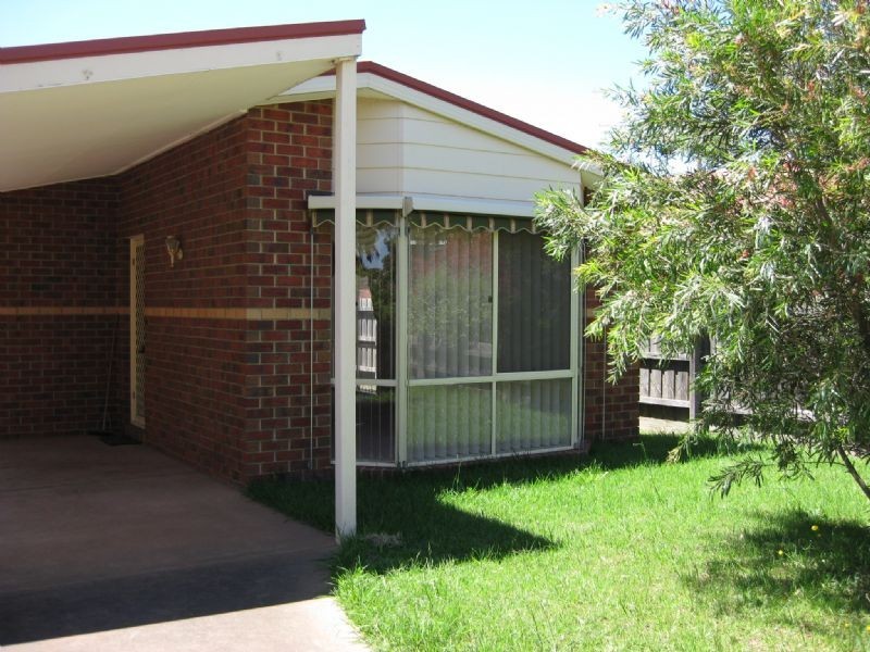 175 Third Avenue, Rosebud VIC 3939