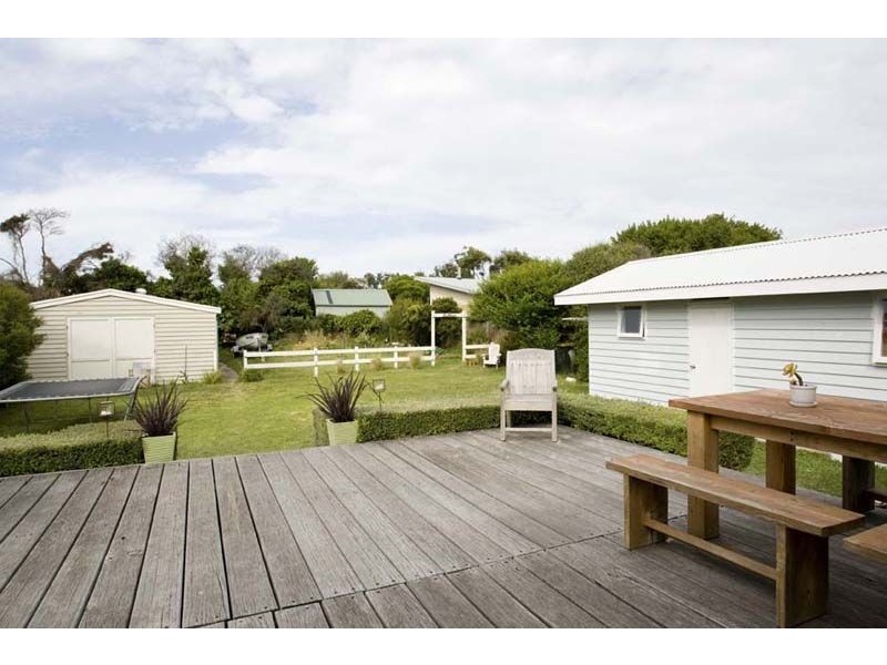 Sorrento VIC 3943