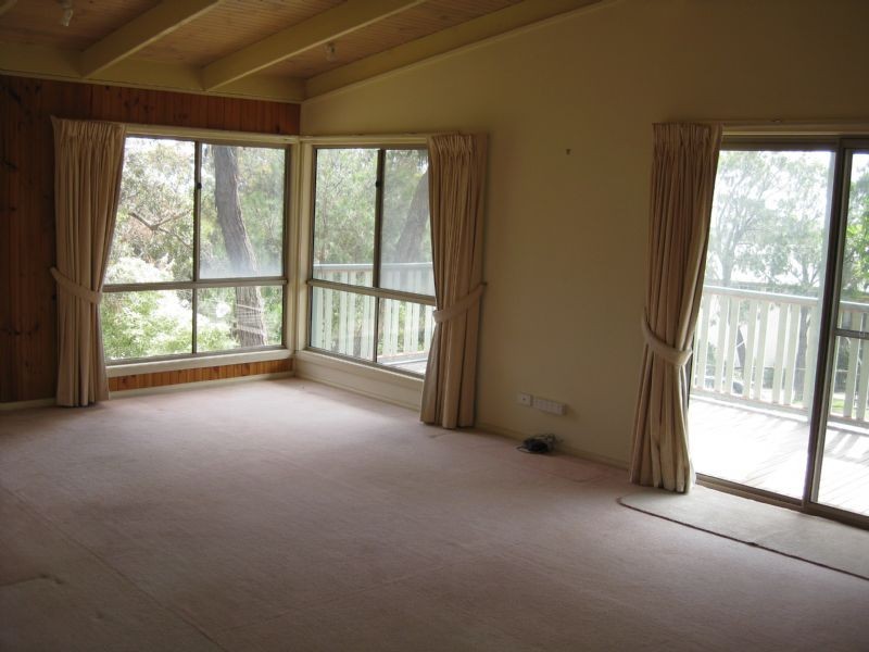 23 Carrajung Street, Rosebud VIC 3939