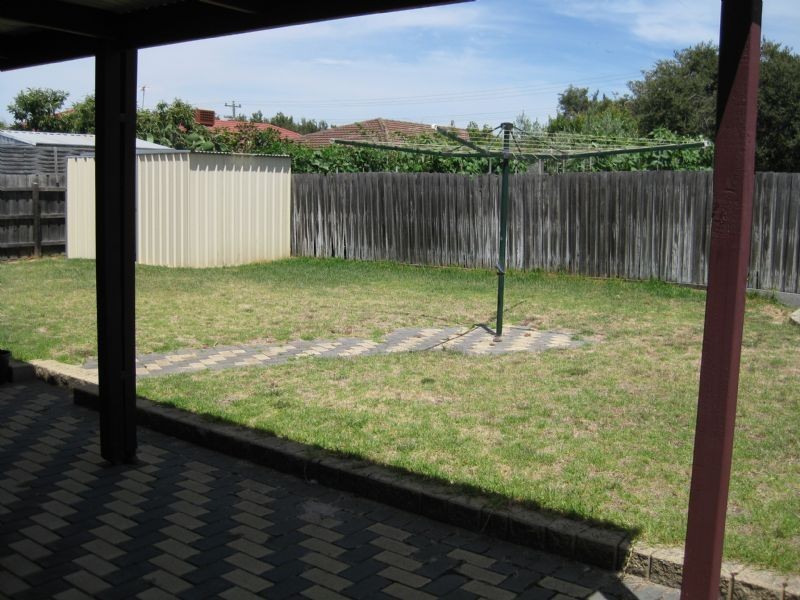 21 The Helm, Rosebud West VIC 3940