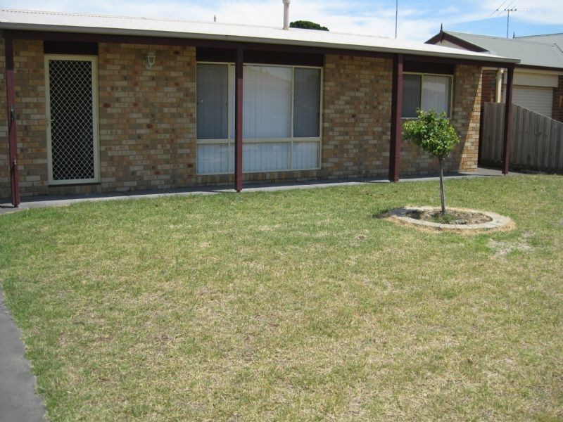 21 The Helm, Rosebud West VIC 3940