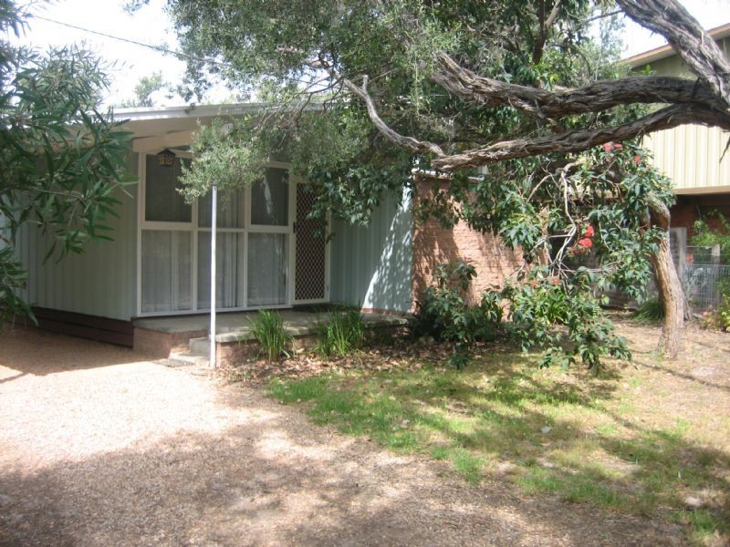 1 Wynne Street, Rosebud West VIC 3940