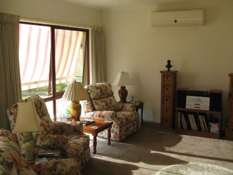 24A The Galley, Rosebud West VIC 3940
