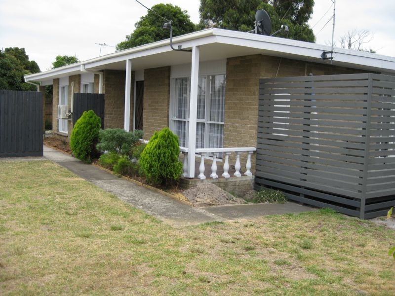 4 Besgrove Street, Rosebud VIC 3939