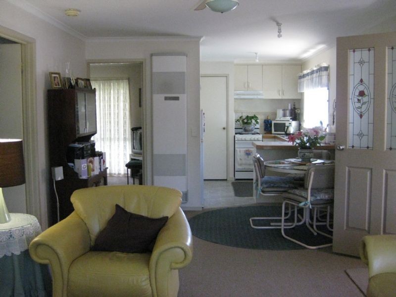 170 Sixth Avenue, Rosebud VIC 3939