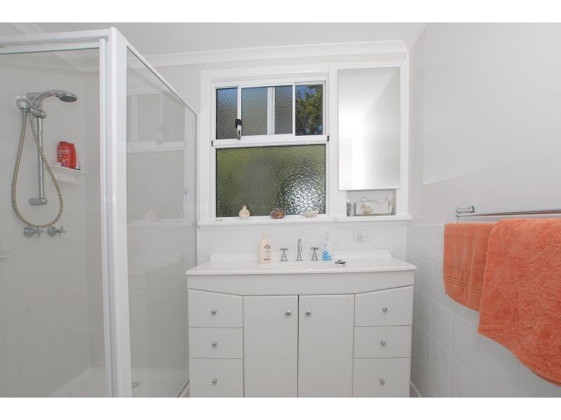 113 Ninth Avenue, Rosebud VIC 3939