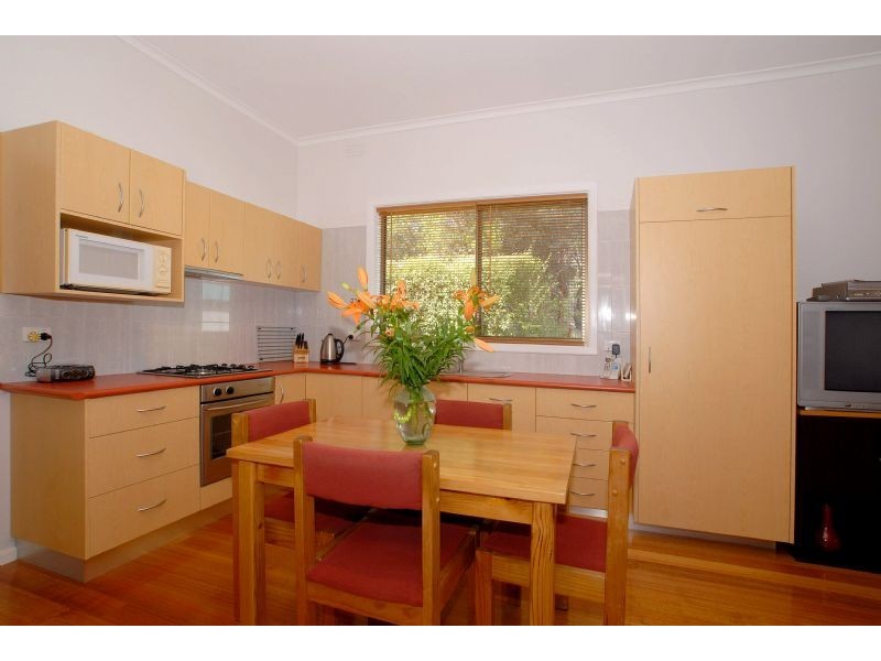 113 Ninth Avenue, Rosebud VIC 3939