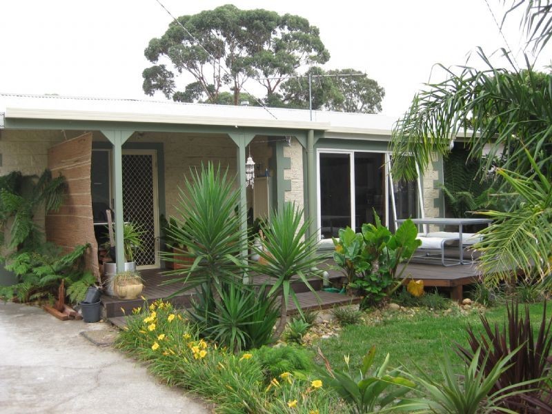 8 Overlea Street, Rosebud VIC 3939