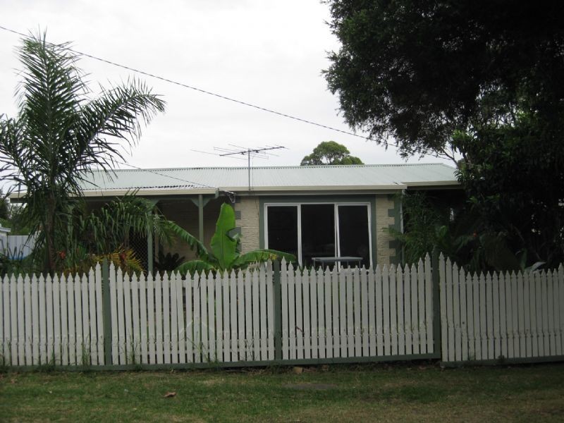 8 Overlea Street, Rosebud VIC 3939