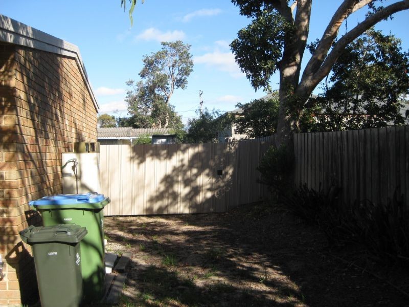 11a Florence Ave, Rosebud West VIC 3940