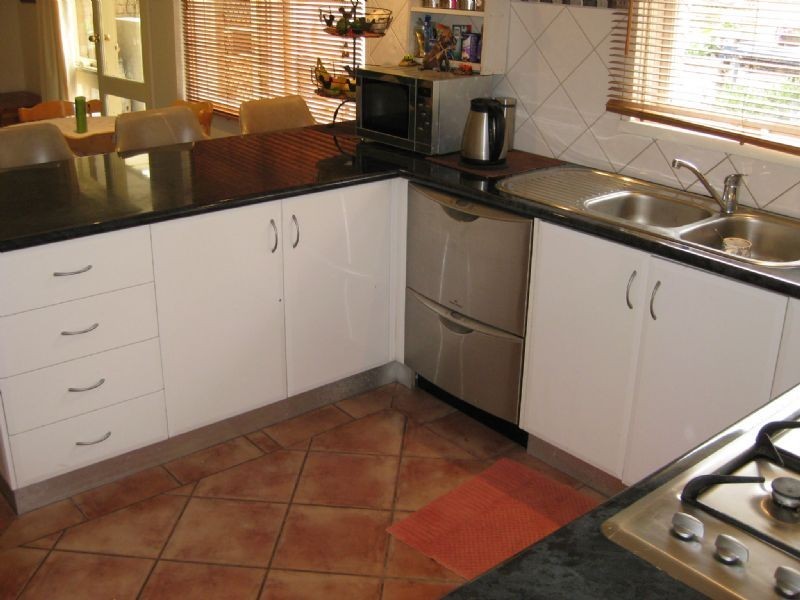 47 Hove Road, Rosebud VIC 3939