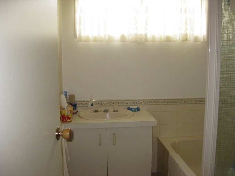 492 Eastbourne Road, Rosebud VIC 3939