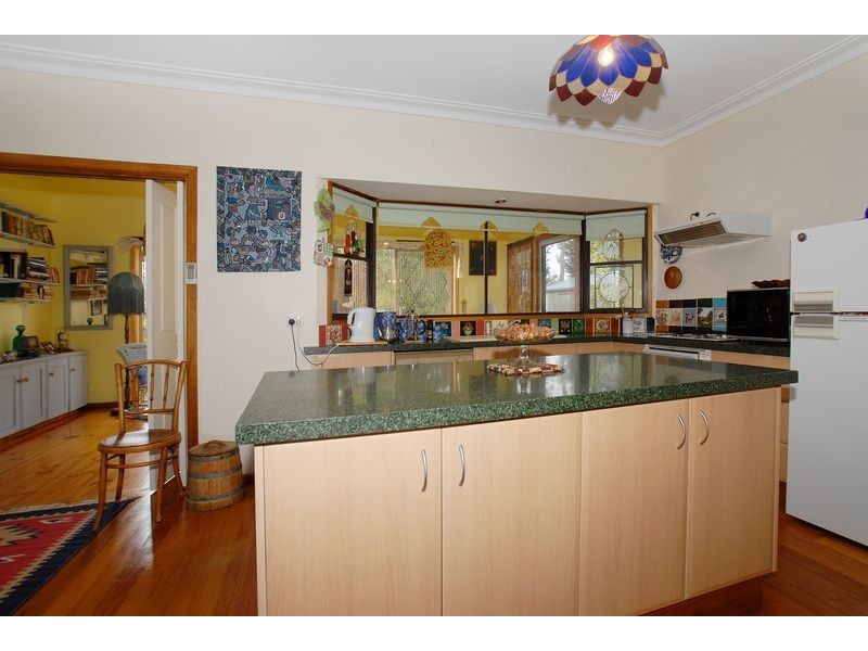 1 Florence Avenue, Rosebud West VIC 3940