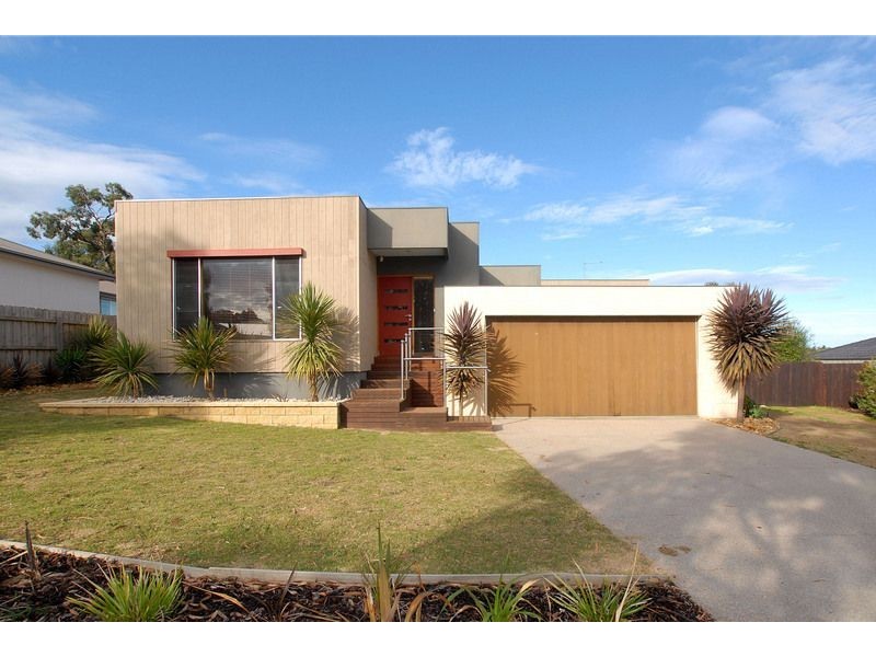 5 Peppermint Court, Rosebud VIC 3939