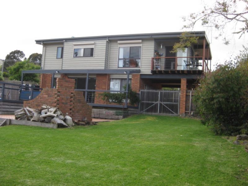 34 Riley Street, Mccrae VIC 3938