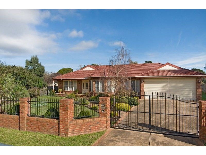 8 Mirriam Avenue, Rosebud West VIC 3940