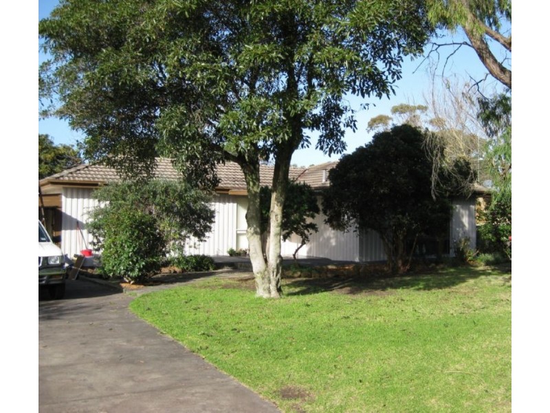 15 Tarwarri Avenue, Rosebud West VIC 3940