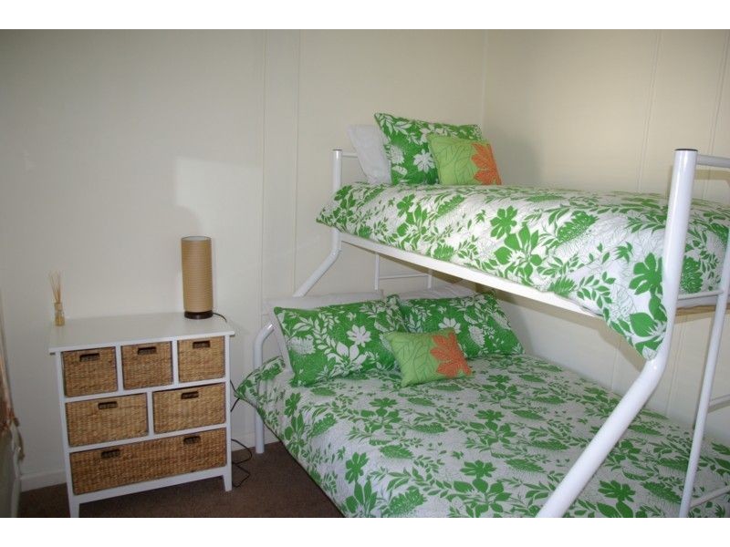 28 Foam Street, Rosebud VIC 3939