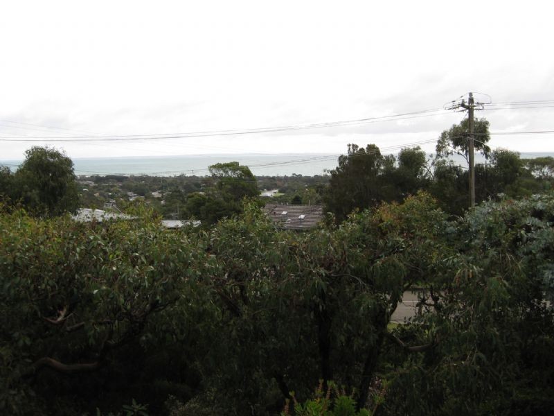 37 Cairn Road, Mccrae VIC 3938