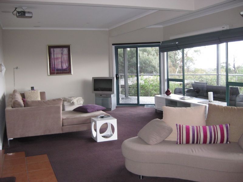 37 Cairn Road, Mccrae VIC 3938