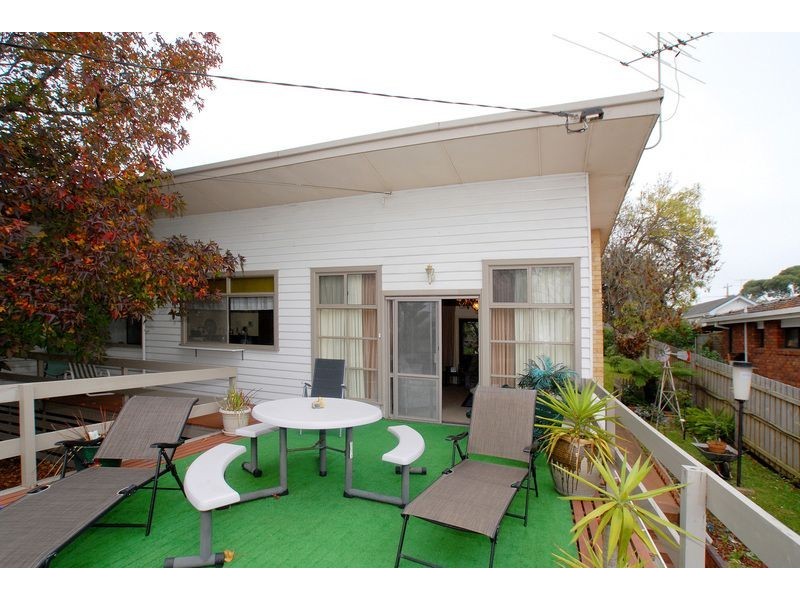 92-94 Fifth Avenue, Rosebud VIC 3939