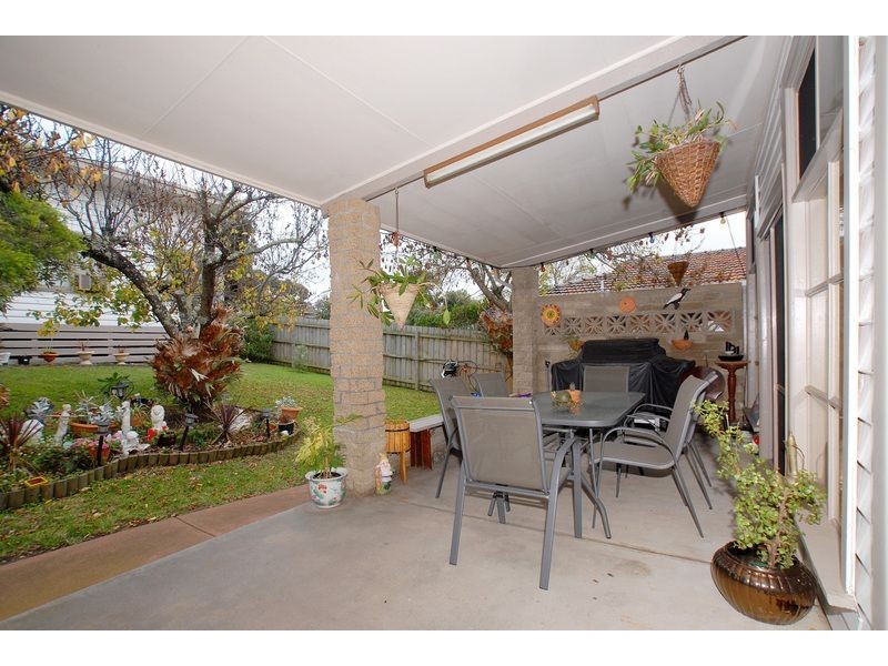 92-94 Fifth Avenue, Rosebud VIC 3939