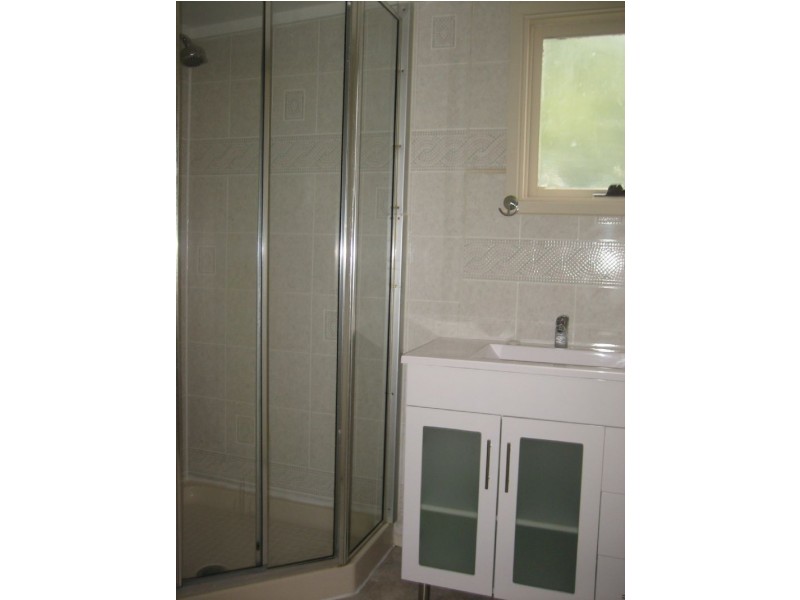 15 Tarwarri Avenue, Rosebud VIC 3939