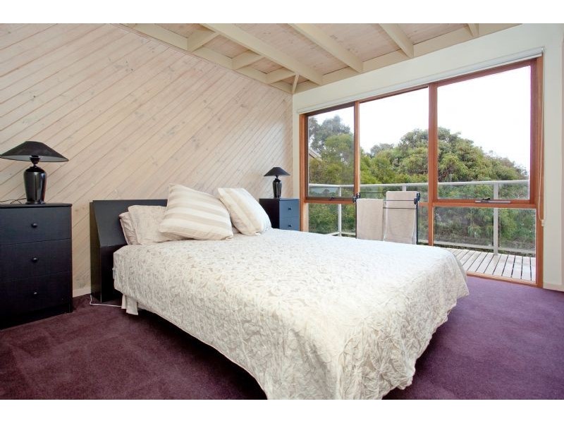 23 Carrathool Avenue, Rosebud VIC 3939