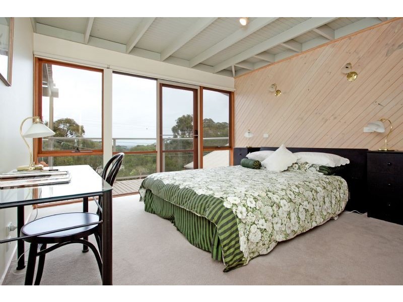 23 Carrathool Avenue, Rosebud VIC 3939