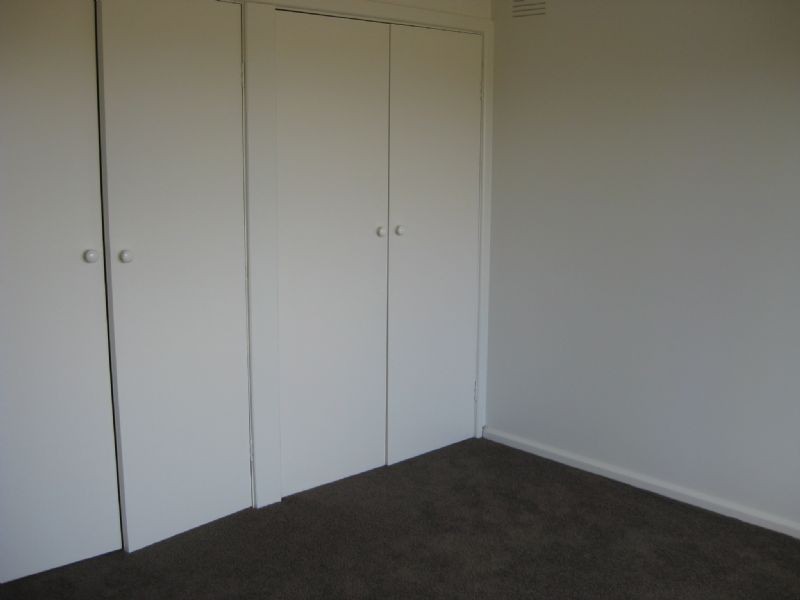 4 Walpole, Rosebud VIC 3939