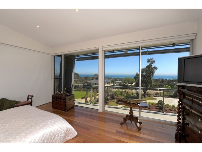 5 Bay Vista Court, Mccrae VIC 3938