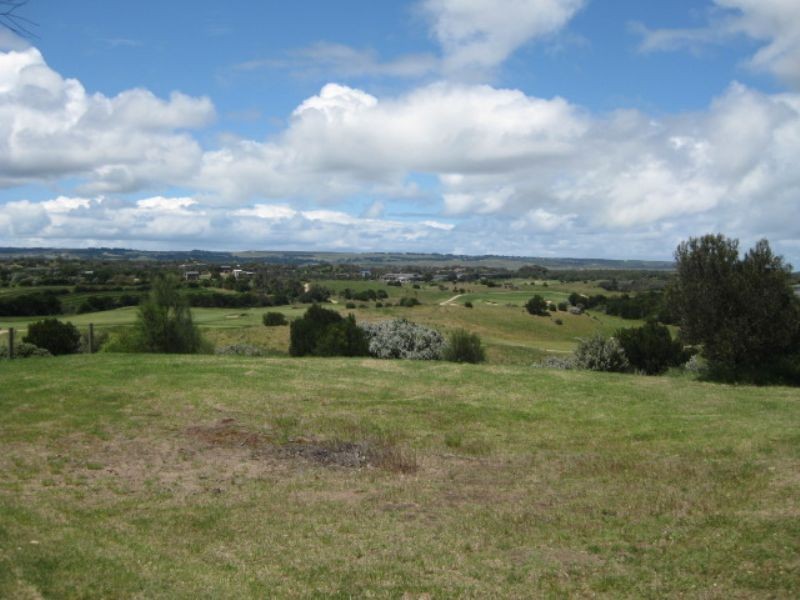 28 Lahinch Drive, Fingal VIC 3939