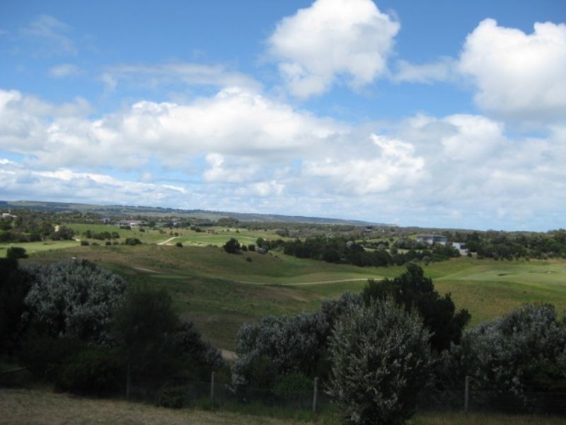 28 Lahinch Drive, Fingal VIC 3939