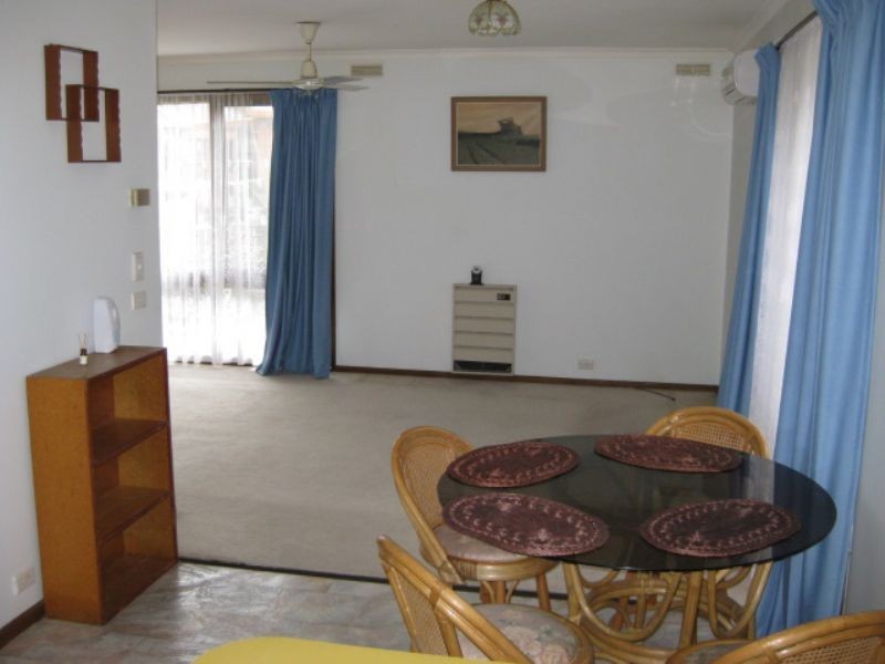 160 Eighth Avenue, Rosebud VIC 3939