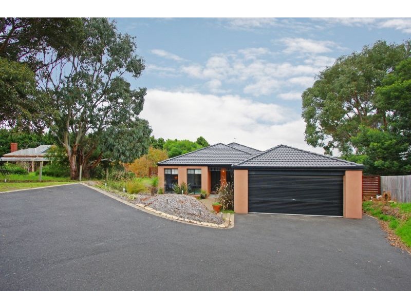 12 Currawong Court, Rosebud West VIC 3940