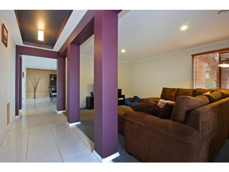 12 Currawong Court, Rosebud West VIC 3940