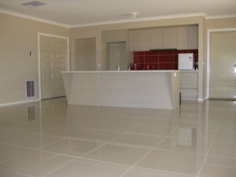 3 Crestwood Drive, Rosebud VIC 3939