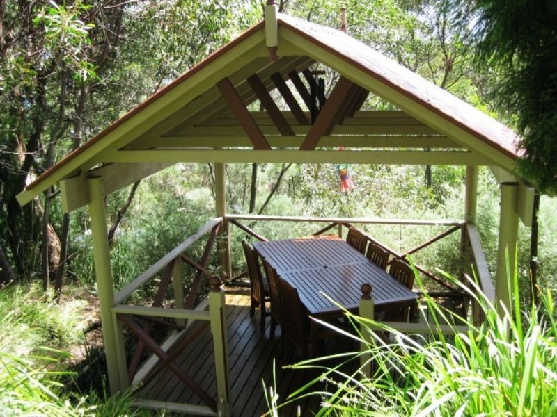 12 Somers Avenue, Mccrae VIC 3938