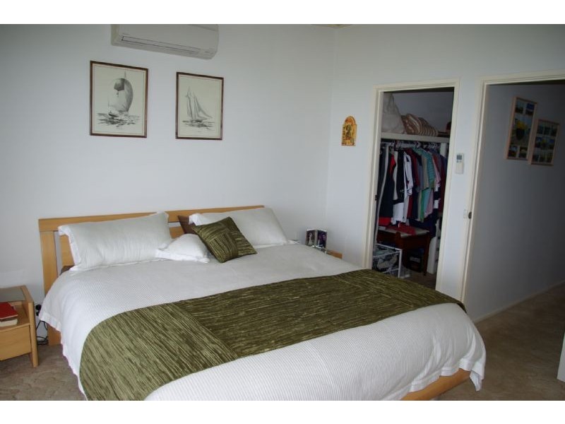 12 Somers Avenue, Mccrae VIC 3938