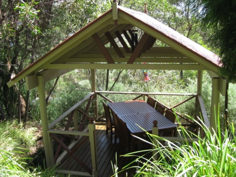 12 Somers Avenue, Mccrae VIC 3938