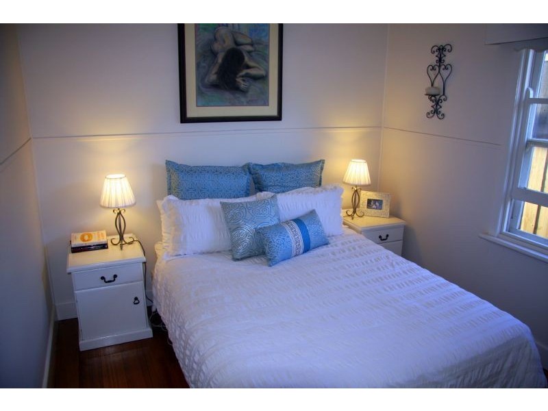 55 Fourth Avenue, Rosebud VIC 3939