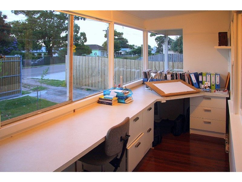 55 Fourth Avenue, Rosebud VIC 3939