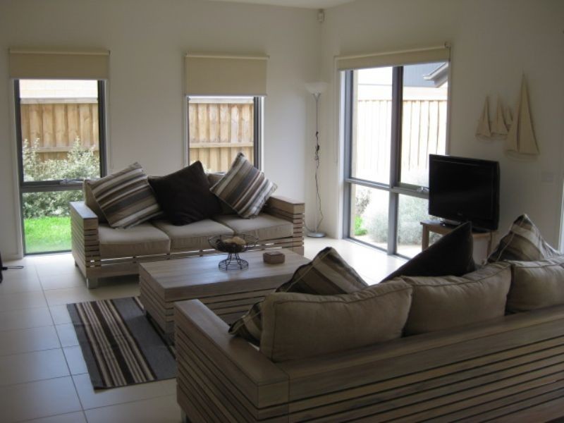 11 Wilfred Street, Rosebud VIC 3939